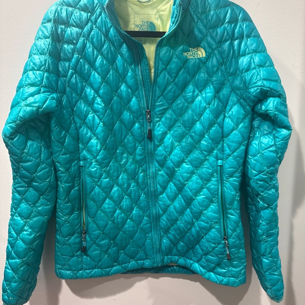 The North Face Women’s ThermoBall Jacket Teal Medium Insulated Lightweight